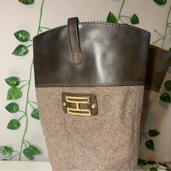 Tommy Hilfiger Tall Riding Boots Size 7 US Brown Beige Leather Textile Gold Logo - Picture 8 of 10